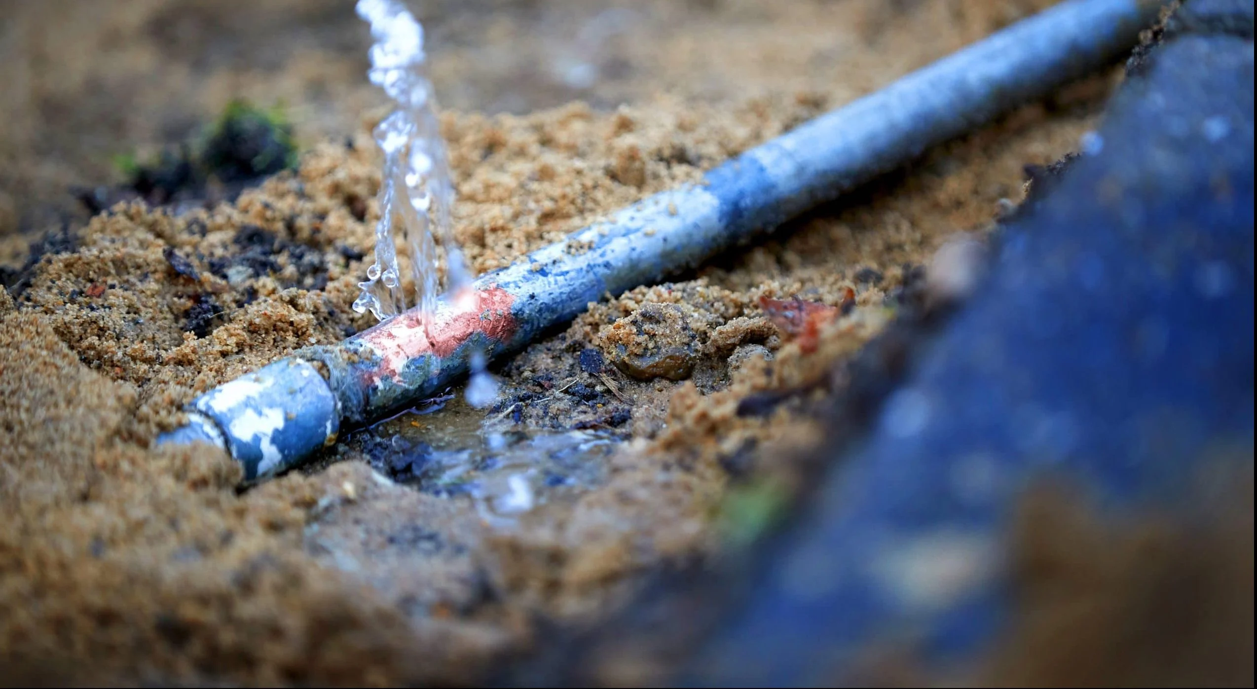 Water pipe leaking - smart city solution
