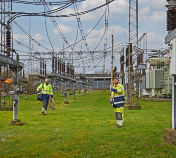 Improving grid capacity through real-time monitoring of electrical transformers stations