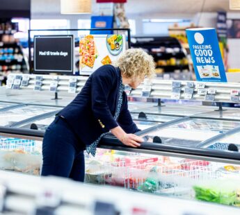 Supermarkets cutting CO₂ emissions by 81 %